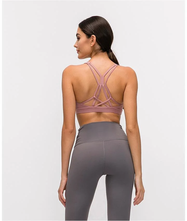 Women Sports Wear Bra Feature The Strappy on The Back Panel